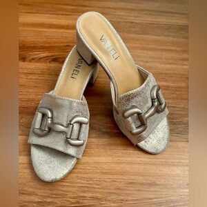 Vaneli Oksana Slide pewter size 5